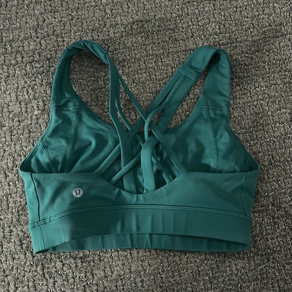 Lululemon shorts bra